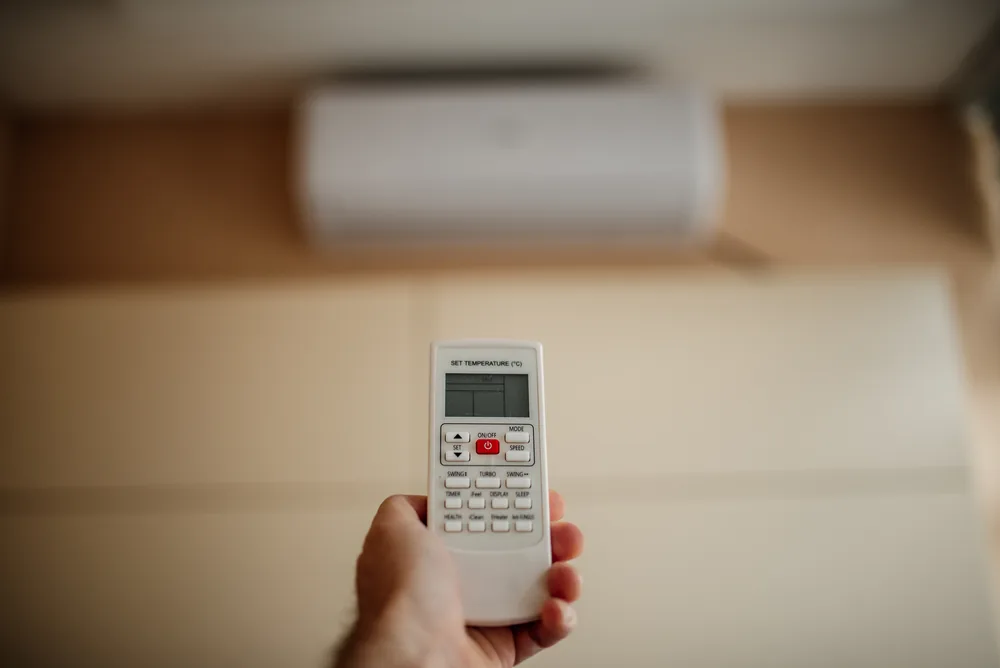 Controle de ar-condicionado ajustando temperatura controle de ar-condicionado ajustando temperatura